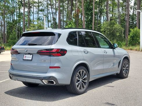 Used 2024 BMW X5 sDrive40i w/ M Sport Package RWD image 4