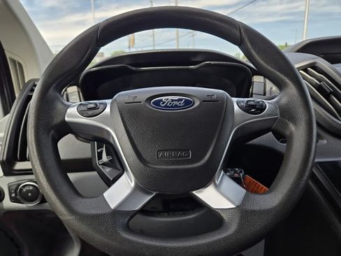 Used 2018 Ford Transit 150 XL RWD image 14