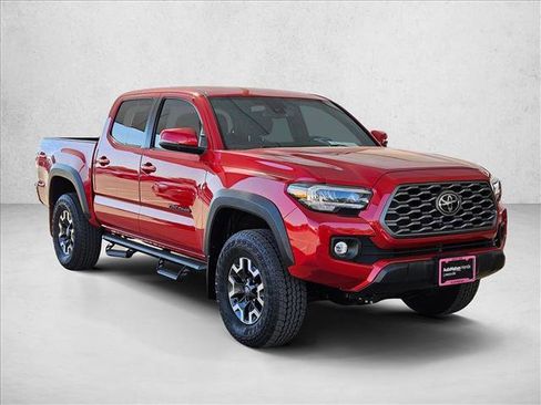 Used 2023 Toyota Tacoma TRD Off-Road image 3