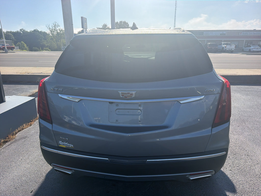 Used 2024 Cadillac XT5 Premium Luxury w/ LPO, Floor Liner Package AWD/4WD image 5