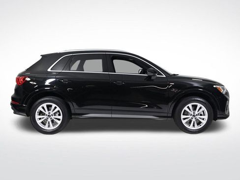 Used 2025 Audi Q3 2.0T Premium image 6