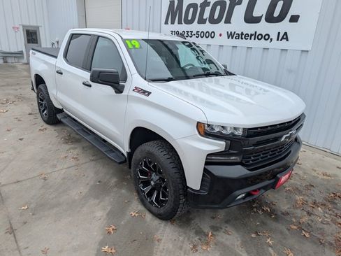 Used 2019 Chevrolet Silverado 1500 LT Trail Boss image 7