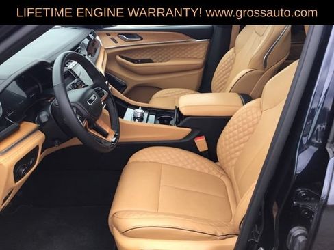 Used 2024 Jeep Grand Cherokee L Summit AWD/4WD image 24