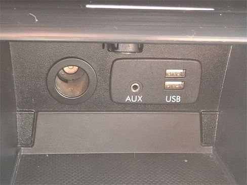 Used 2017 Subaru Legacy 2.5i Premium image 26