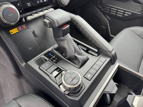 New 2025 Toyota 4Runner TRD Off-Road Premium image 14