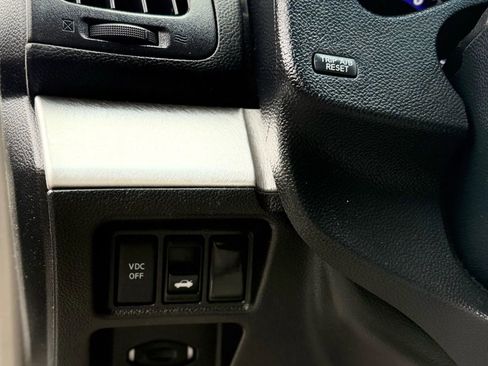 Used 2009 INFINITI G37 Journey w/ Premium Pkg image 24