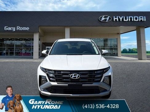 Certified 2025 Hyundai Tucson SE AWD/4WD image 10
