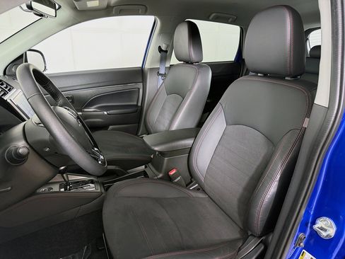 Used 2023 Mitsubishi Outlander Sport SE image 23