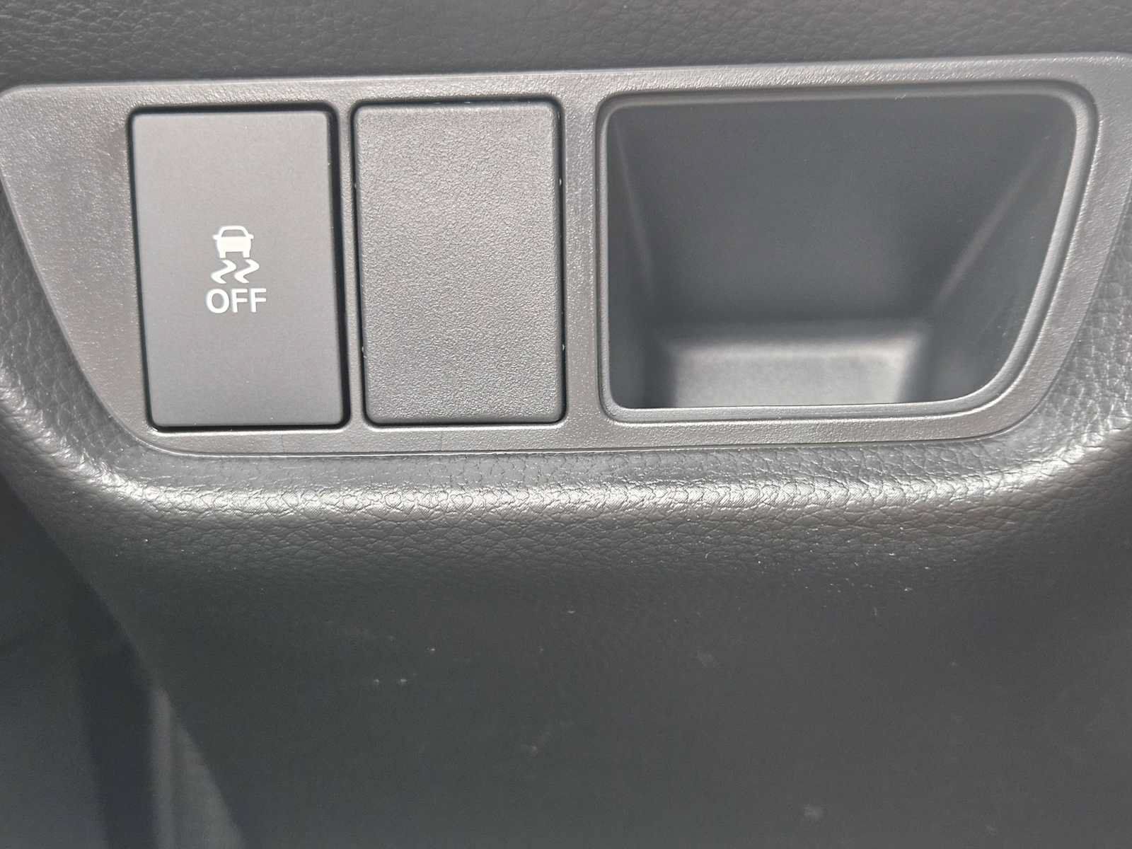 Used 2026 Honda HR-V LX image 19