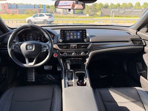 Used 2022 Honda Accord Sport image 27
