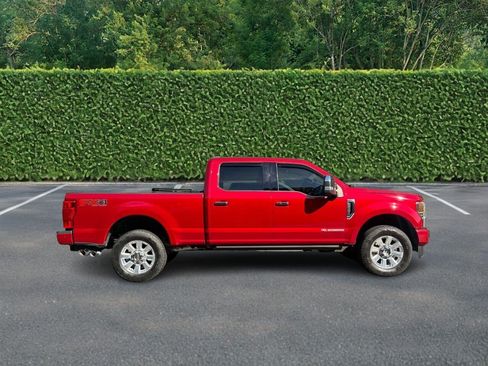Used 2020 Ford F250 Platinum AWD/4WD image 2