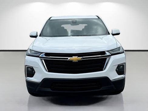 Used 2022 Chevrolet Traverse LS w/ LPO, Cargo Package FWD image 8