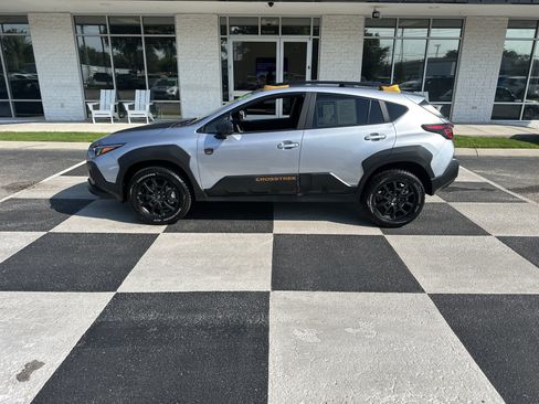 Used 2026 Subaru Crosstrek 2.5i Wilderness AWD/4WD image 1