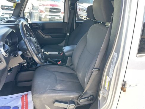 Used 2016 Jeep Wrangler Unlimited Sport w/ Quick Order Package 23S image 27