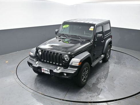 Used 2023 Jeep Wrangler Sport S image 44