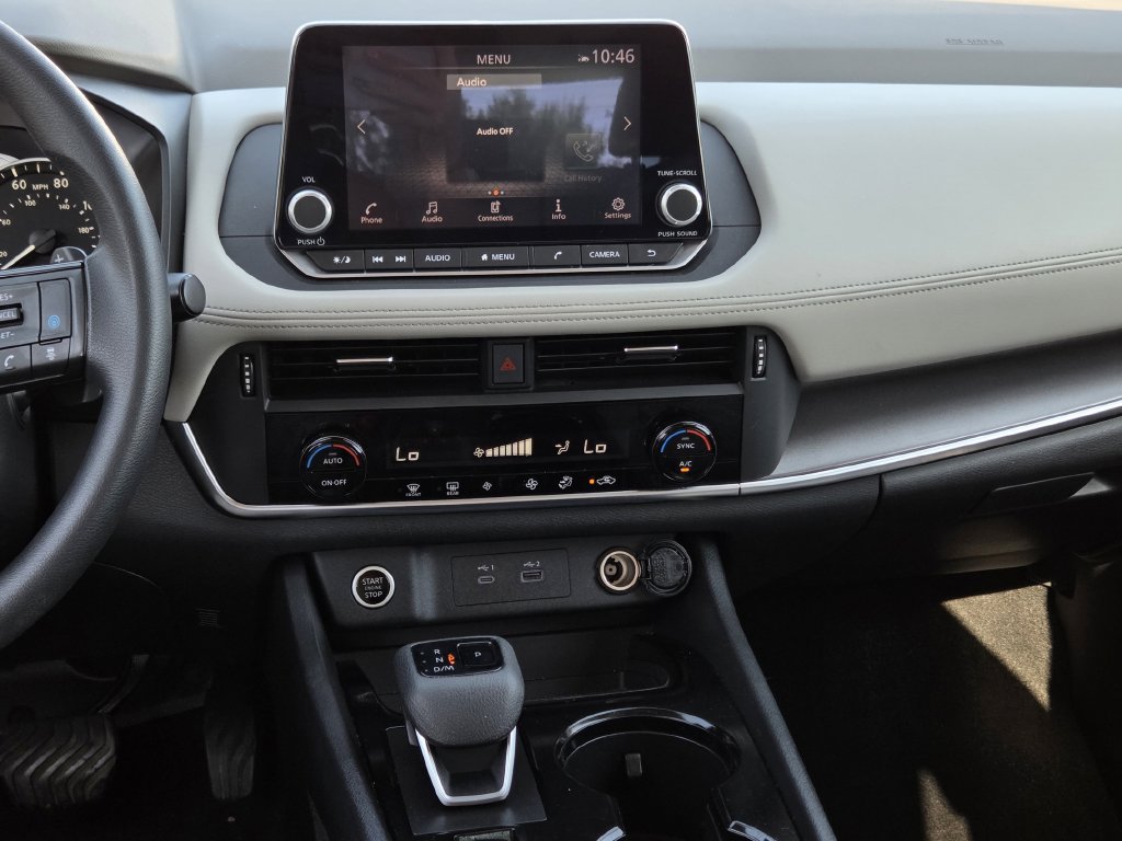 Used 2023 Nissan Rogue SV AWD/4WD image 10