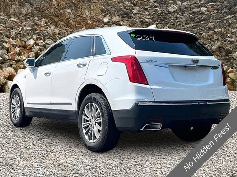 Used 2017 Cadillac XT5 Luxury w/ Driver Awareness Package FWD image 10