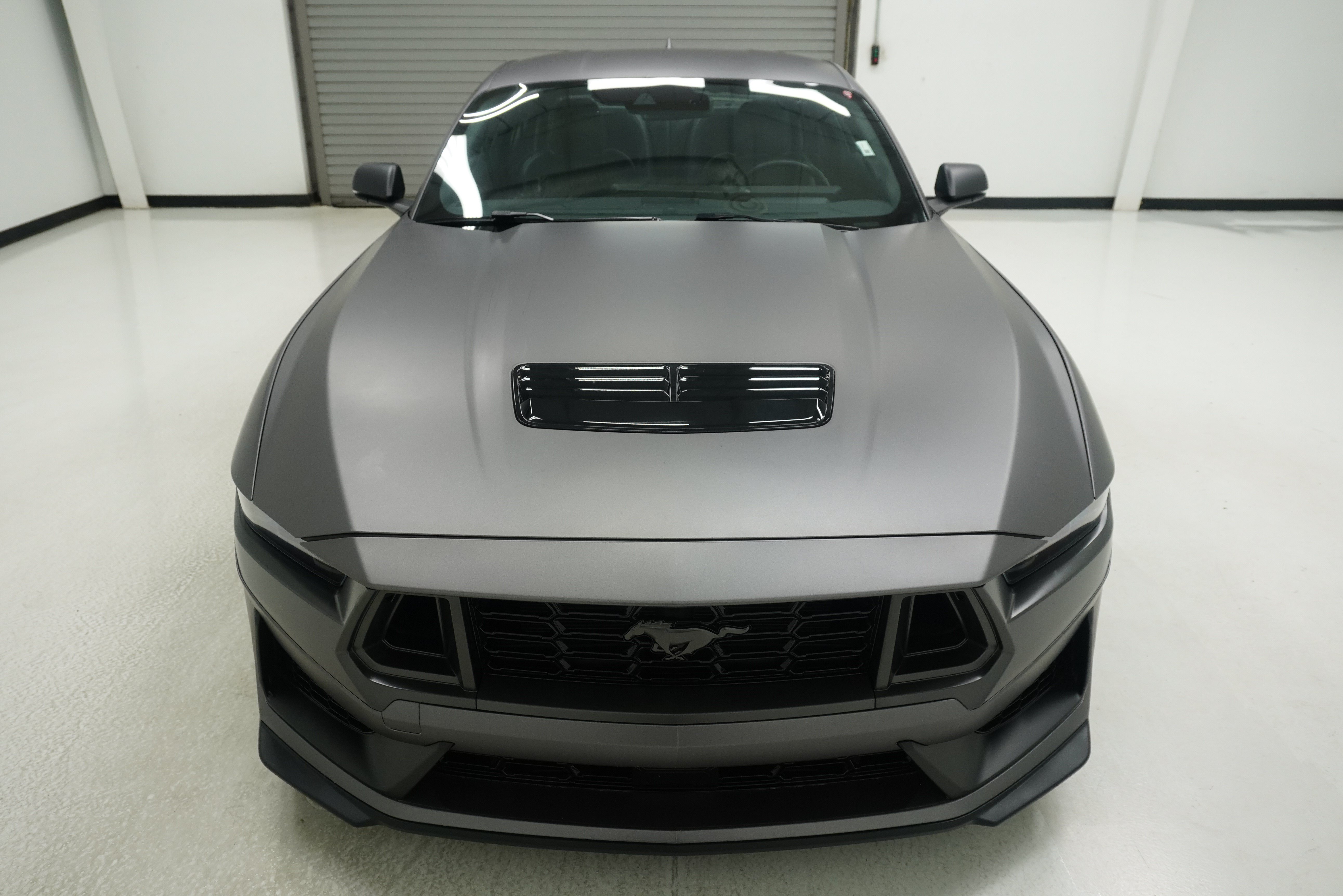 Used 2025 Ford Mustang Dark Horse RWD image 2