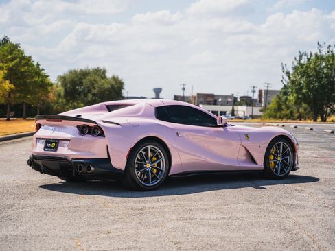Used 2021 Ferrari 812 GTS RWD image 33