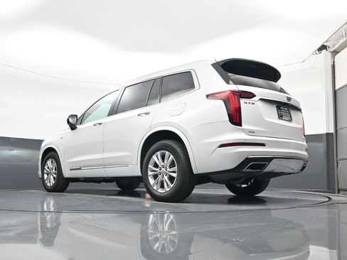 Used 2024 Cadillac XT6 Luxury w/ LPO, Floor Liner Package AWD/4WD image 21