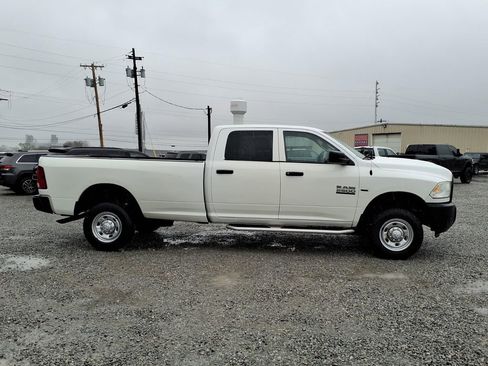 Used 2014 RAM 2500 Tradesman AWD/4WD image 4