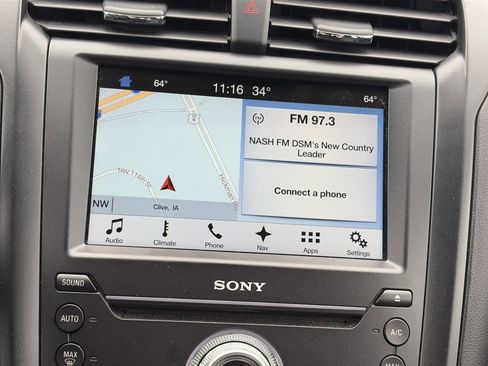 Used 2017 Ford Fusion Titanium image 31