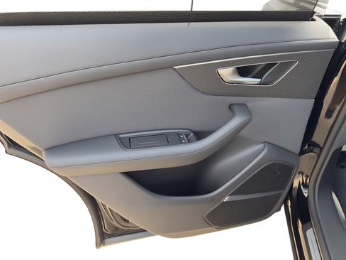 New 2026 Audi RS Q8 performance image 17