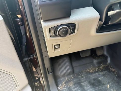 Used 2019 Ford F150 XL w/ Equipment Group 101A Mid AWD/4WD image 5