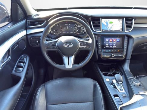 Used 2019 INFINITI QX50 Essential w/ Premium Heat Package image 15