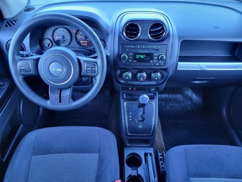 Used 2016 Jeep Compass Sport w/ Power Value Group image 15