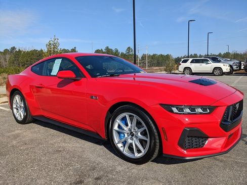 Used 2024 Ford Mustang GT Premium image 14