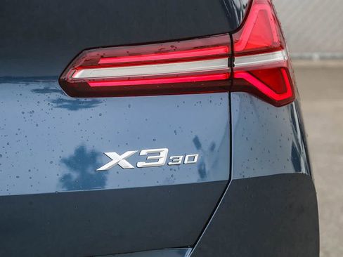 New 2026 BMW X3 xDrive30 w/ Premium Package image 7