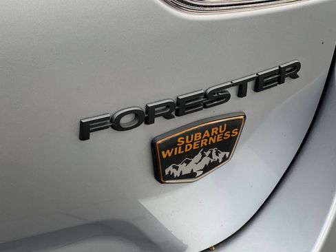 Used 2025 Subaru Forester Wilderness w/ Convenience Package image 27