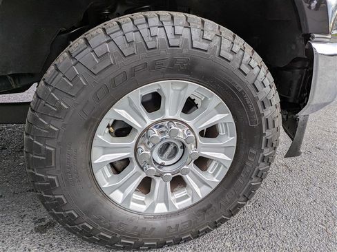 Used 2020 Ford F250 XL w/ STX Appearance Package image 11