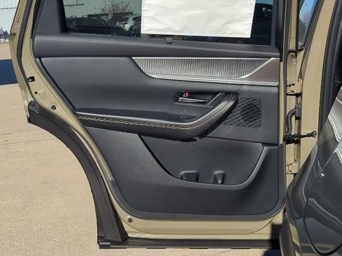 New 2026 MAZDA CX-70 3.3 Turbo w/ Preferred Package image 8