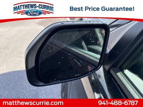 New 2025 Ford Maverick XLT w/ XLT Luxury Package image 9