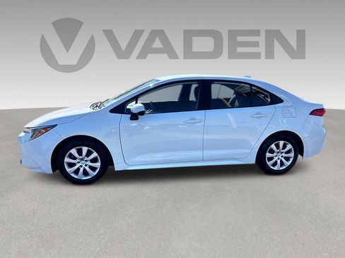 Used 2023 Toyota Corolla LE FWD image 24