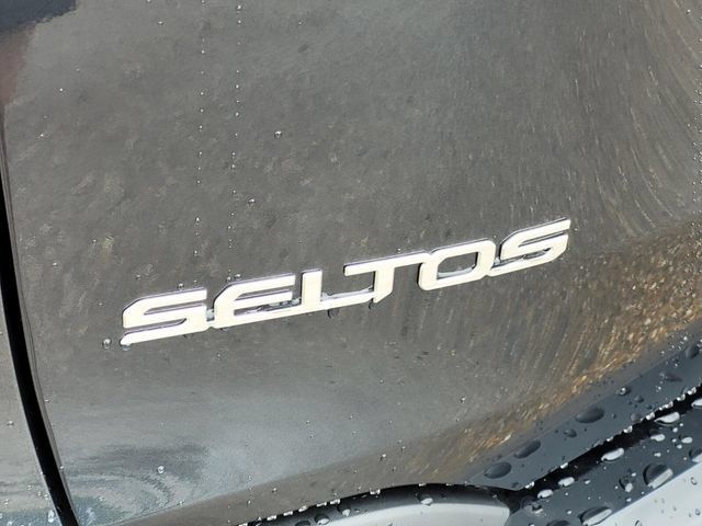 New 2026 Kia Seltos S FWD image 6