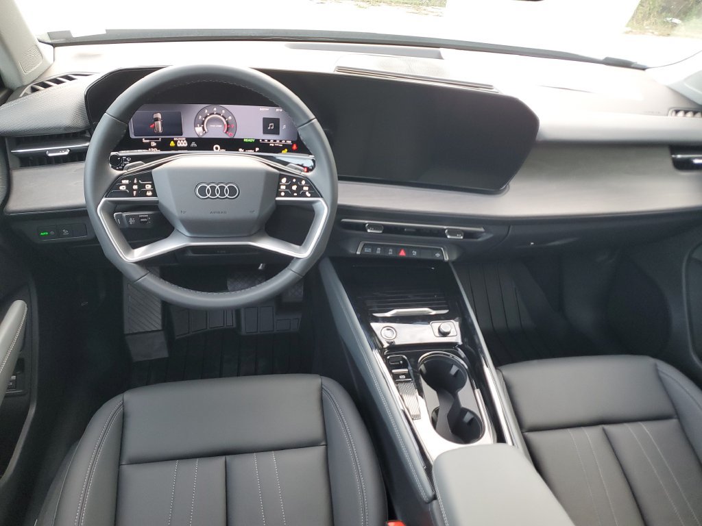 New 2026 Audi Q3 quattro 2.0T AWD/4WD image 3