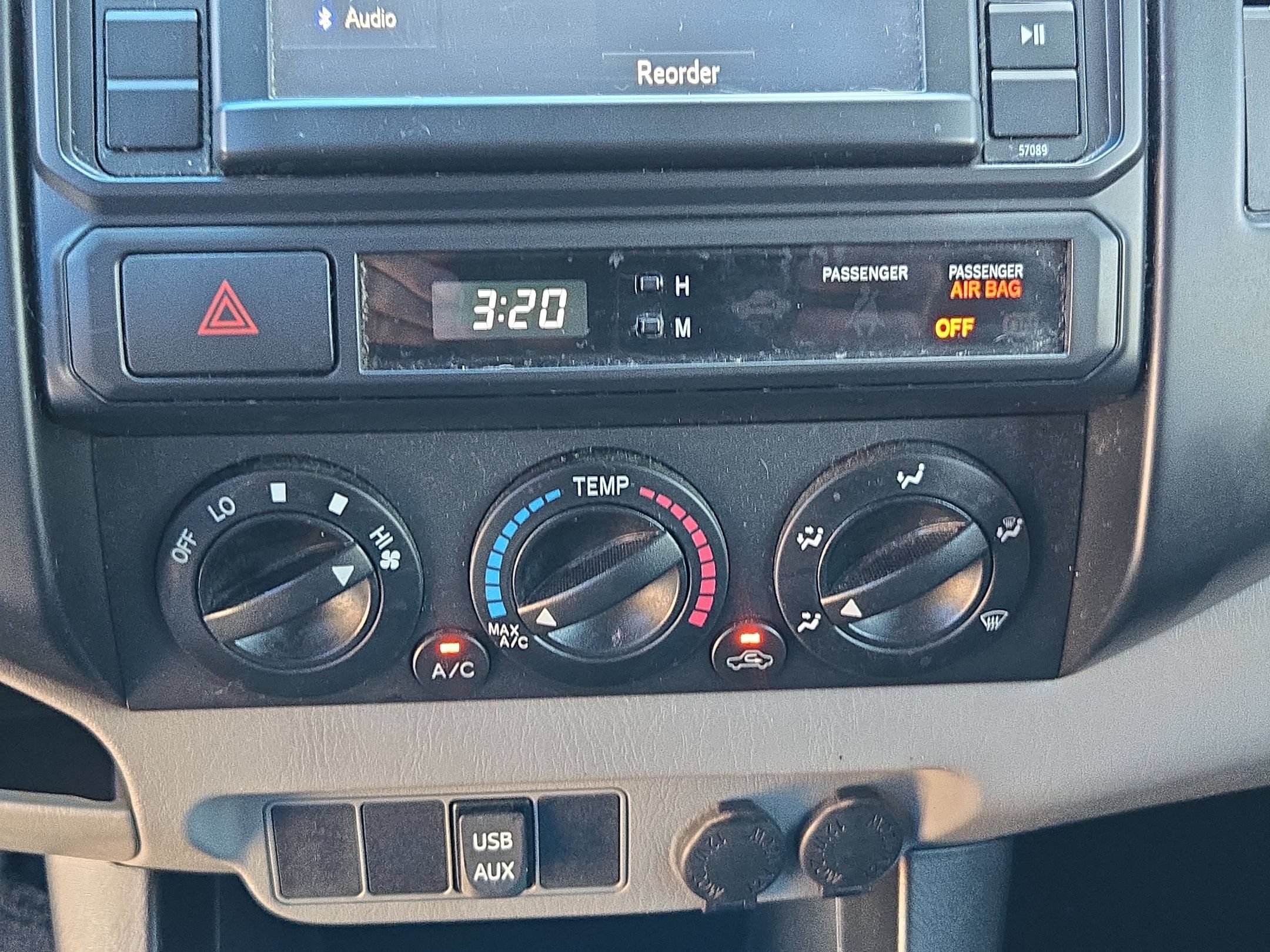 Used 2014 Toyota Tacoma PreRunner w/ Convenience Package RWD image 18