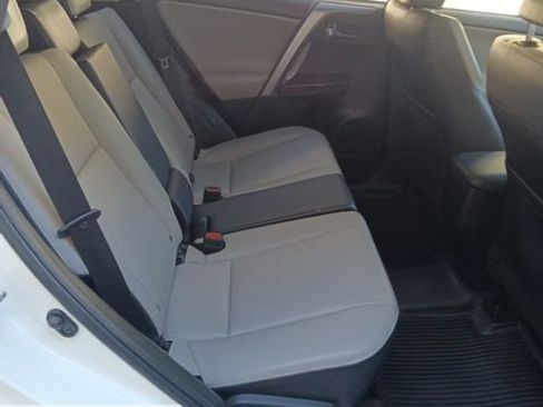 Used 2018 Toyota RAV4 Limited w/ Advanced Technology Package AWD/4WD image 21