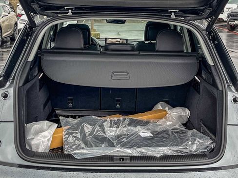 Used 2023 Audi Q5 2.0T Prestige image 25