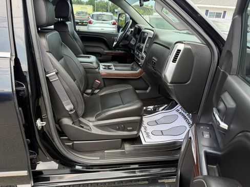 Used 2017 GMC Sierra 1500 SLT w/ SLT Premium Package AWD/4WD image 14