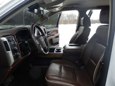 Used 2016 Chevrolet Silverado 1500 High Country w/ High Country Premium Package image 13