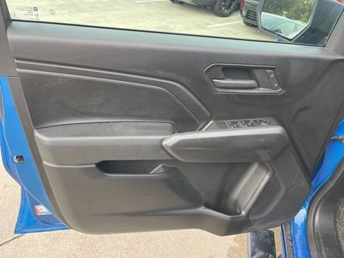 Used 2024 Chevrolet Colorado Trail Boss image 11