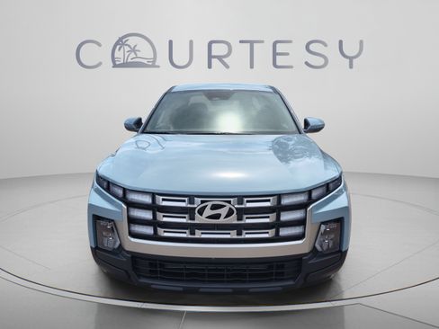 New 2027 Hyundai Santa Cruz SE FWD image 8