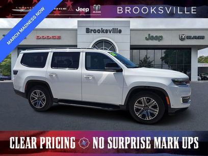 Certified 2024 Jeep Wagoneer Series II w/ Flexible Seating Group