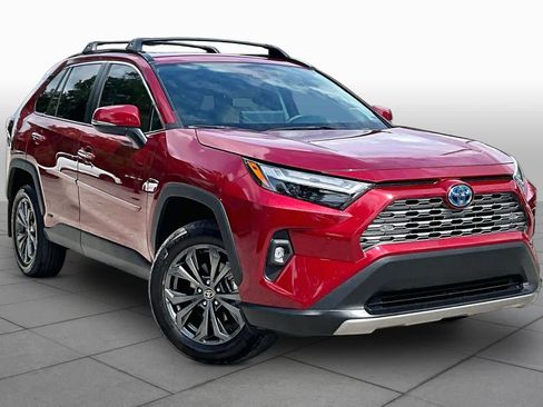 Used 2024 Toyota RAV4 Limited w/ Weather Package AWD/4WD image 3