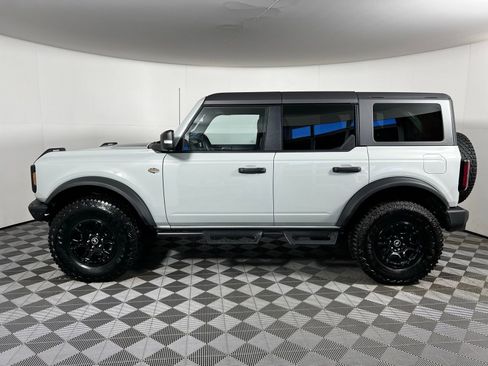 Used 2024 Ford Bronco Wildtrak image 8