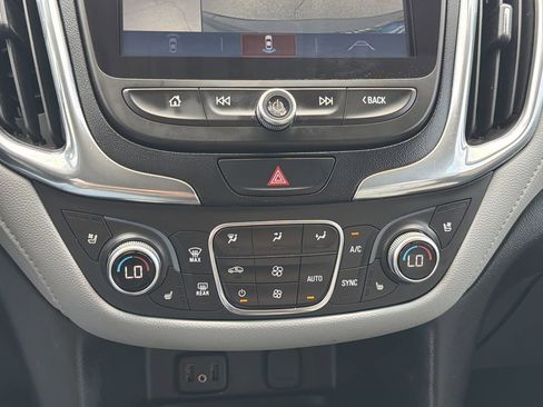 Used 2018 Chevrolet Equinox Premier FWD image 6
